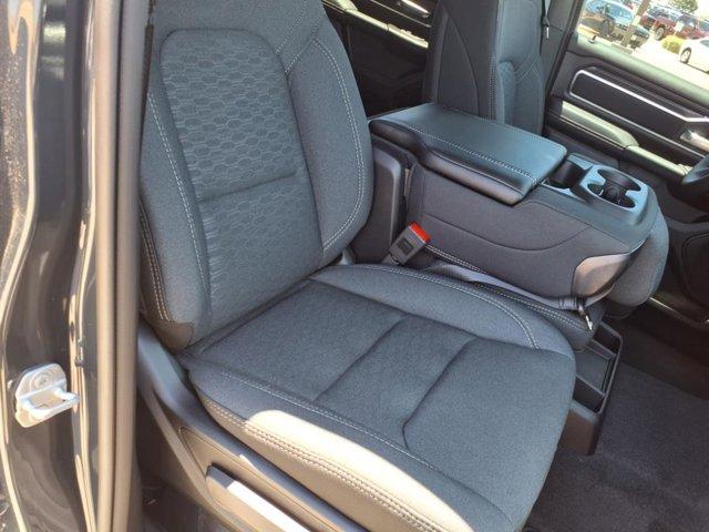 new 2025 Ram 1500 car, priced at $42,944