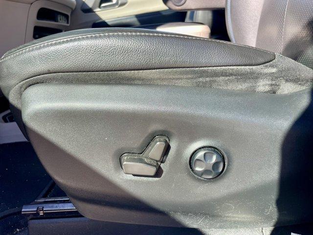 used 2021 Chrysler Pacifica car, priced at $27,977
