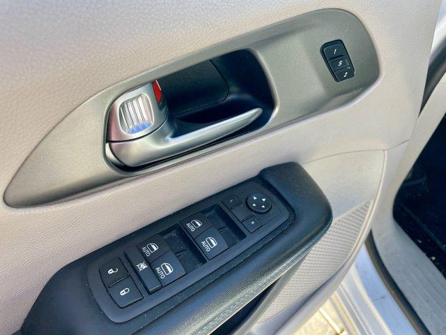 used 2021 Chrysler Pacifica car, priced at $27,977