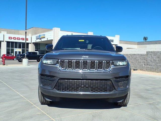 new 2025 Jeep Grand Cherokee car, priced at $32,970