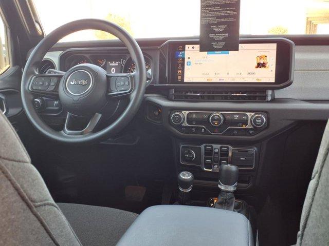 new 2025 Jeep Gladiator car, priced at $35,880
