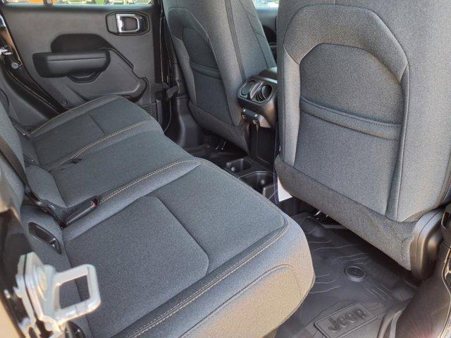 new 2025 Jeep Gladiator car, priced at $35,880