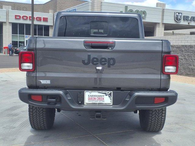 new 2025 Jeep Gladiator car, priced at $46,512