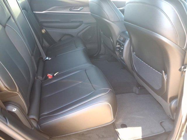 new 2025 Jeep Grand Cherokee car, priced at $43,214