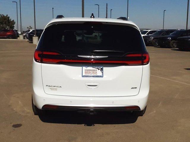 new 2024 Chrysler Pacifica car