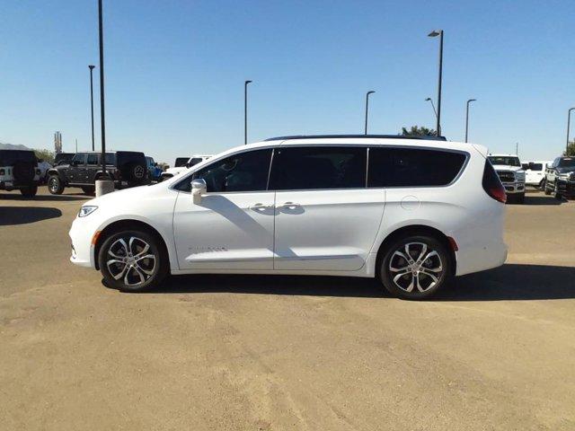 new 2024 Chrysler Pacifica car