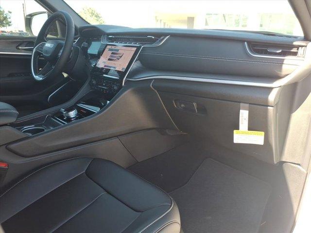 new 2025 Jeep Grand Cherokee L car, priced at $45,136