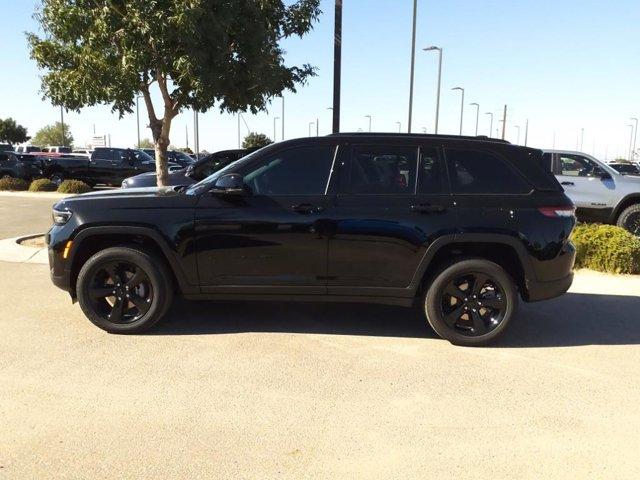 new 2025 Jeep Grand Cherokee car