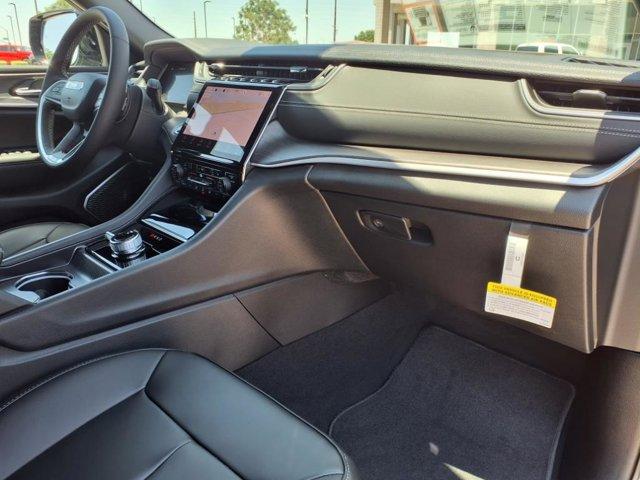 new 2025 Jeep Grand Cherokee L car, priced at $47,907