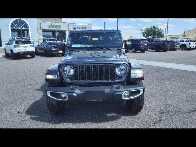 new 2024 Jeep Gladiator car