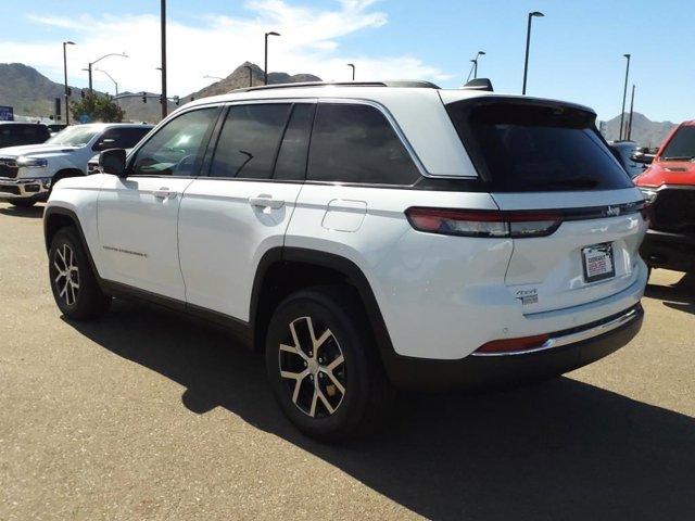 new 2025 Jeep Grand Cherokee car