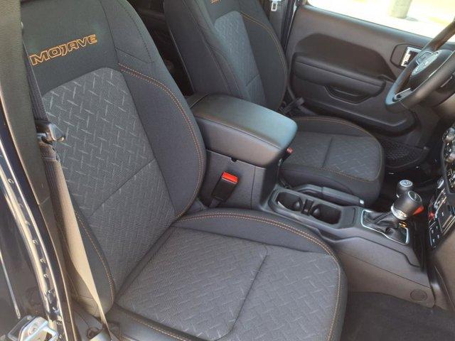 new 2025 Jeep Gladiator car, priced at $48,220