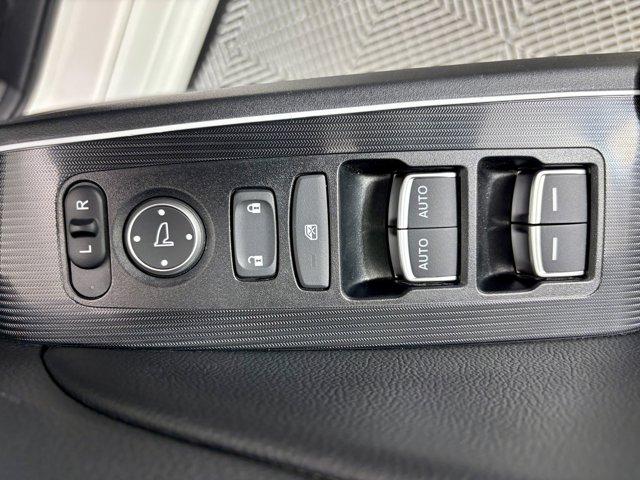 used 2025 Honda Civic Hybrid car, priced at $28,477