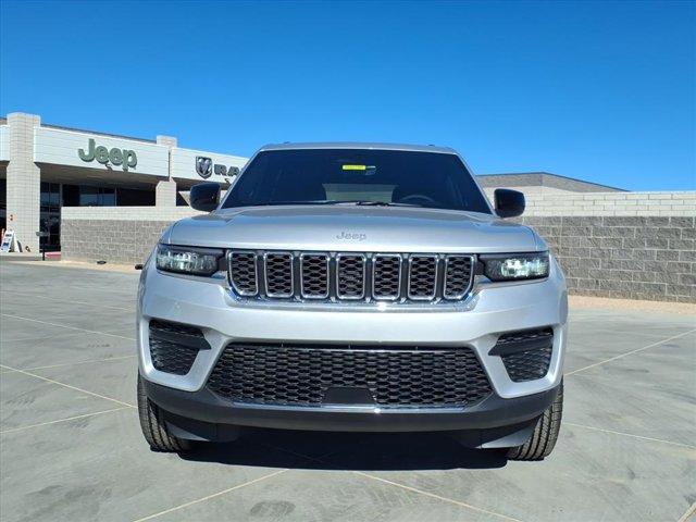 new 2025 Jeep Grand Cherokee car, priced at $33,283