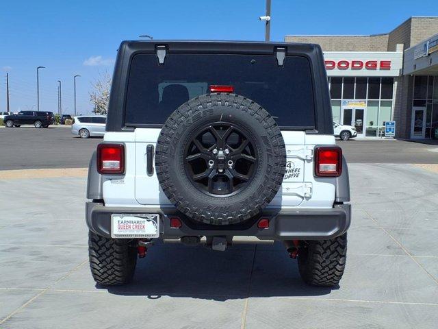 new 2025 Jeep Wrangler car, priced at $41,525