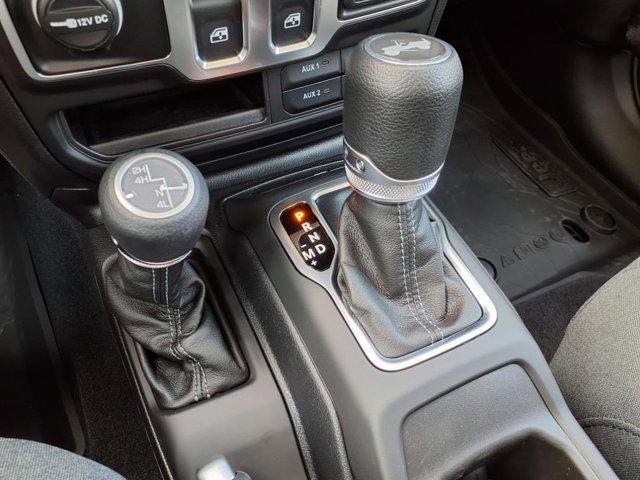 new 2025 Jeep Wrangler car, priced at $38,561