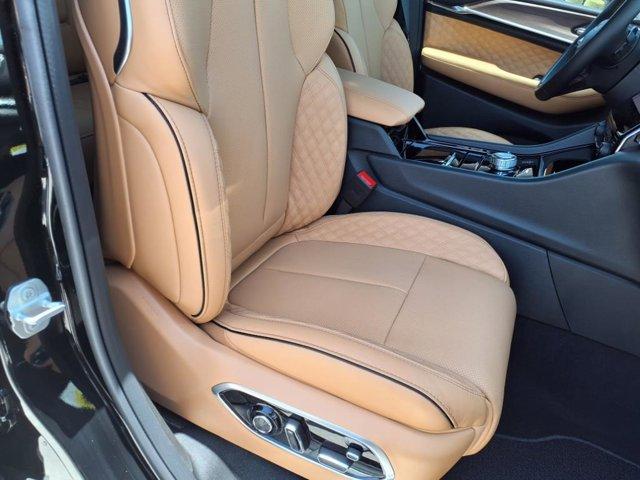 new 2025 Jeep Grand Cherokee car, priced at $55,547