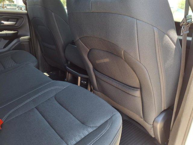 new 2025 Ram 1500 car, priced at $39,662
