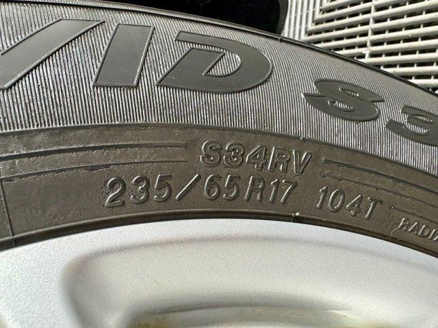 used 2022 Chrysler Pacifica car, priced at $27,977