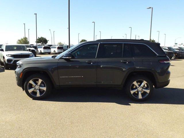 new 2025 Jeep Grand Cherokee car