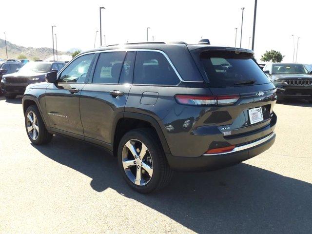 new 2025 Jeep Grand Cherokee car