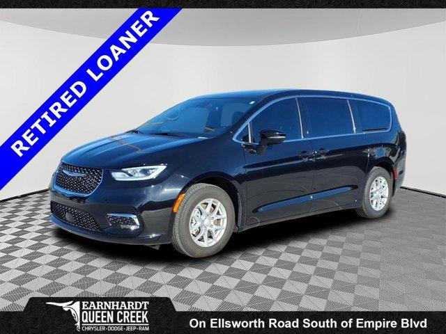 new 2025 Chrysler Pacifica car, priced at $35,991