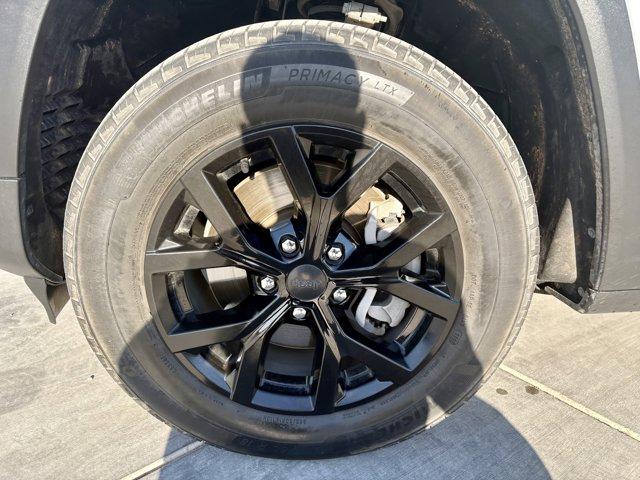 used 2022 Jeep Grand Cherokee L car, priced at $31,999