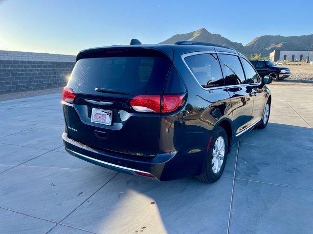 used 2017 Chrysler Pacifica car, priced at $14,977