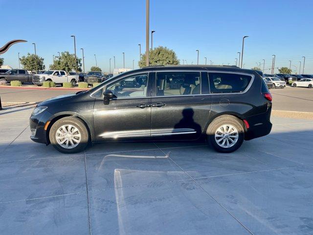 used 2017 Chrysler Pacifica car, priced at $14,977