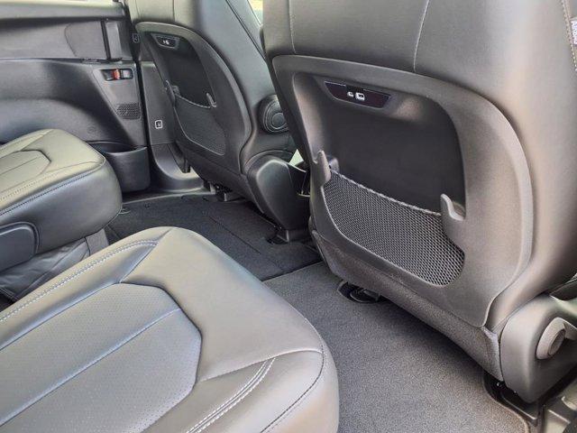 new 2025 Chrysler Pacifica car, priced at $40,180