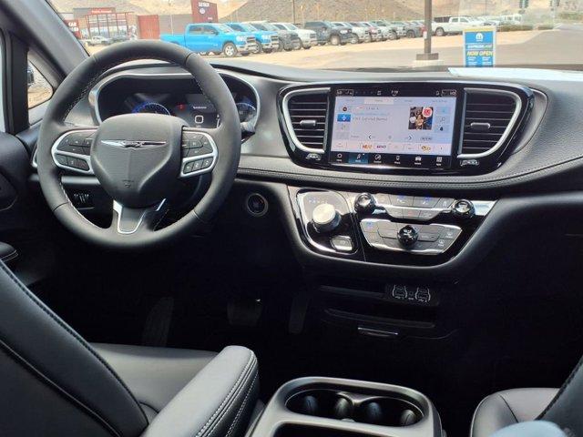 new 2025 Chrysler Pacifica car, priced at $40,180