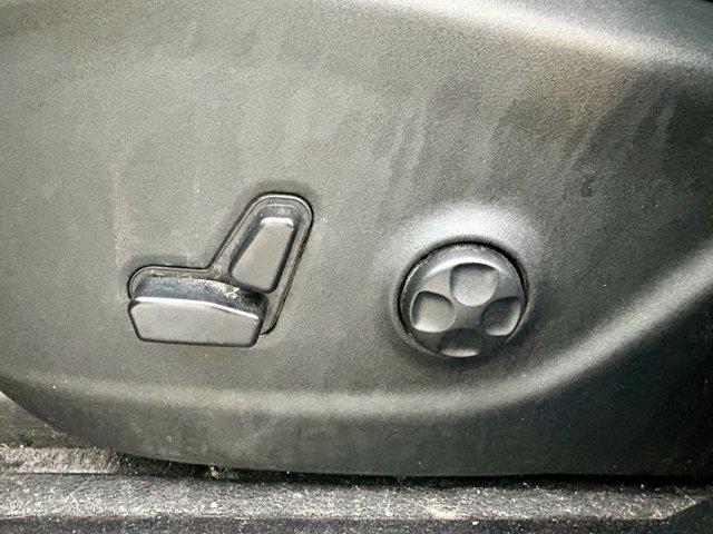 used 2019 Jeep Cherokee car, priced at $15,977