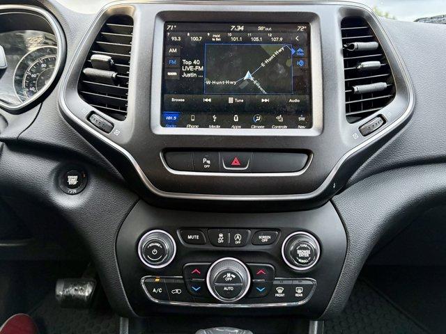 used 2019 Jeep Cherokee car, priced at $15,977