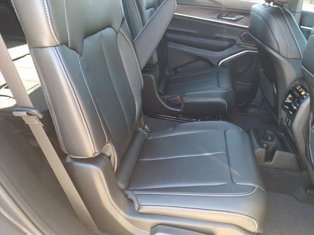 new 2025 Jeep Grand Cherokee L car, priced at $46,172