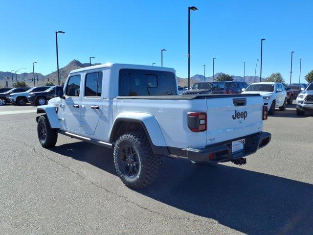 new 2024 Jeep Gladiator car