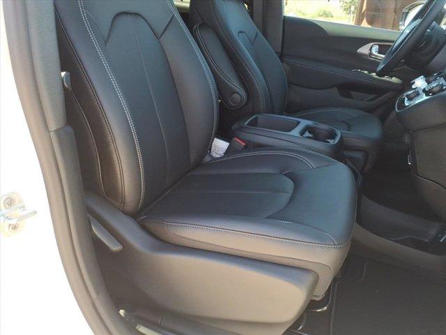 new 2026 Chrysler Pacifica car, priced at $39,534