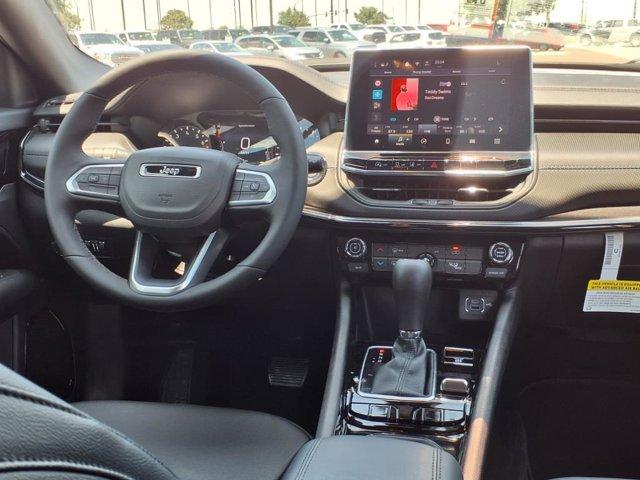 new 2025 Jeep Compass car, priced at $29,086