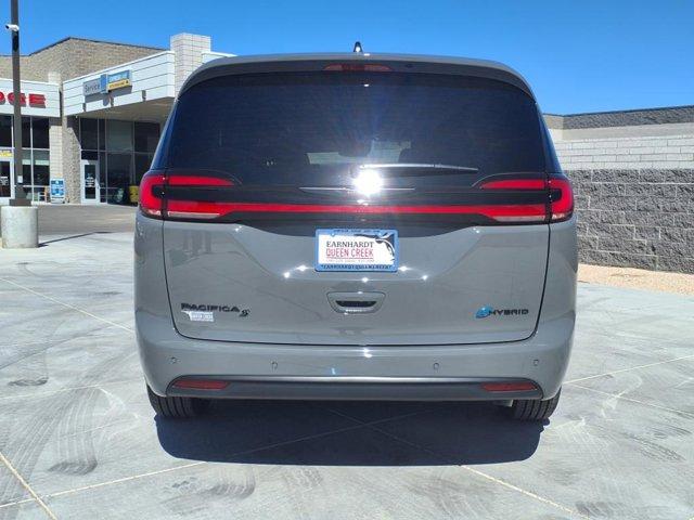 new 2025 Chrysler Pacifica car, priced at $49,157