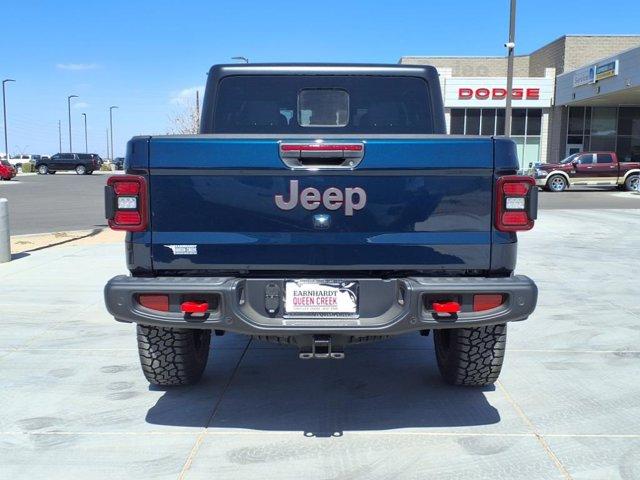 new 2025 Jeep Gladiator car, priced at $50,022