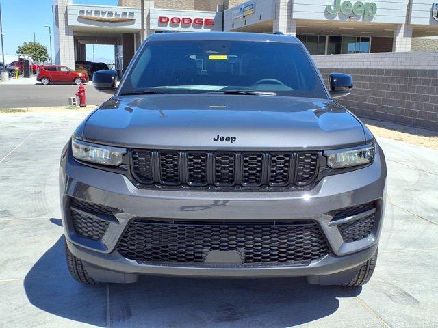 new 2025 Jeep Grand Cherokee car, priced at $38,491