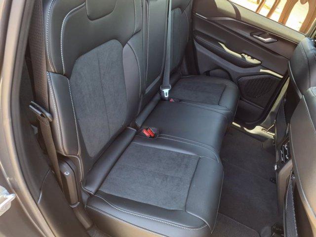 new 2025 Jeep Grand Cherokee car, priced at $38,491