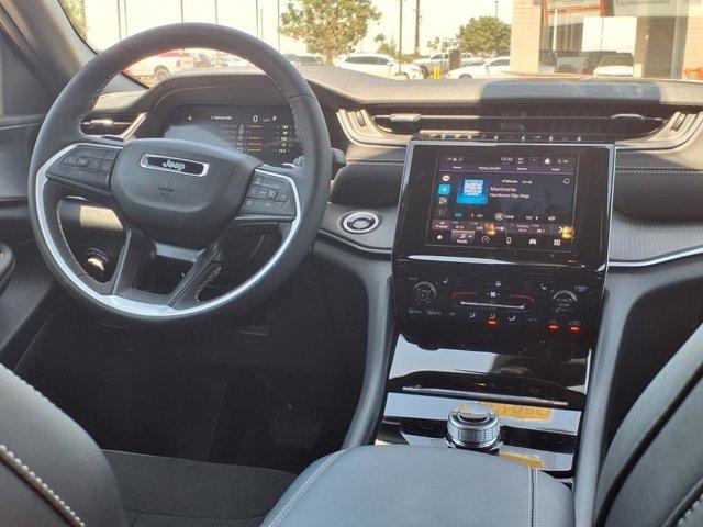 new 2025 Jeep Grand Cherokee L car, priced at $40,837