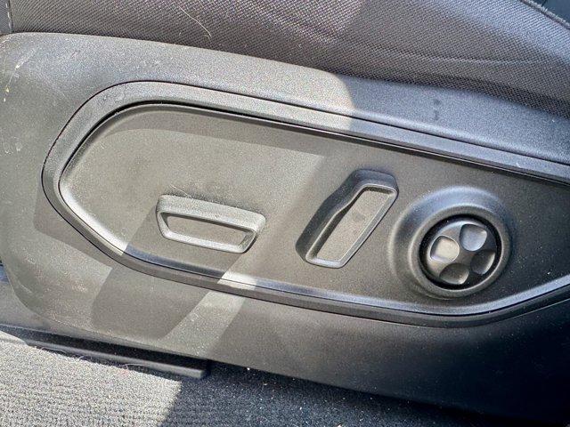 used 2025 Jeep Grand Cherokee car, priced at $34,977
