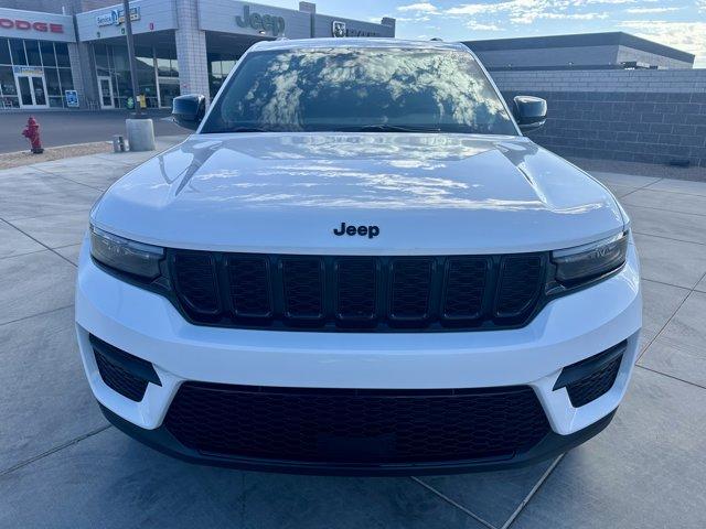 used 2025 Jeep Grand Cherokee car, priced at $39,977
