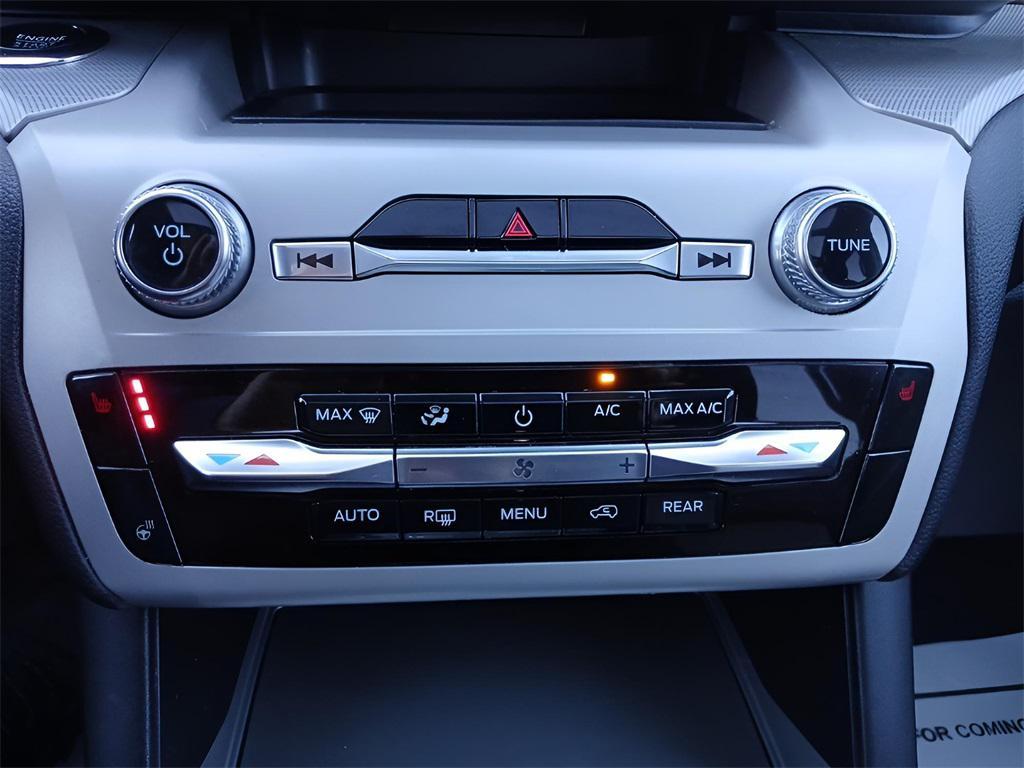 used 2023 Ford Explorer car, priced at $35,987