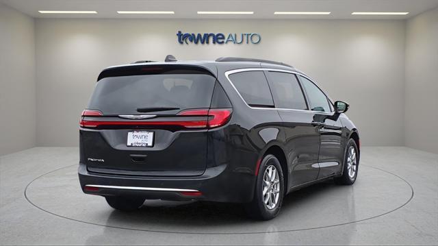 used 2021 Chrysler Pacifica car, priced at $23,987