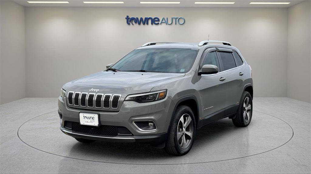 used 2021 Jeep Cherokee car, priced at $20,402