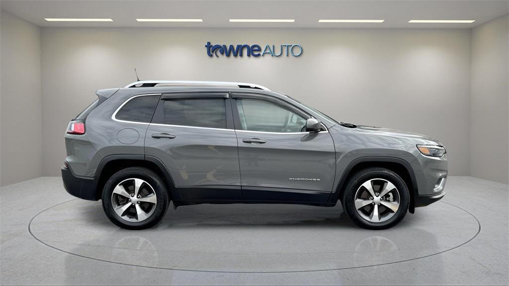 used 2021 Jeep Cherokee car, priced at $19,873