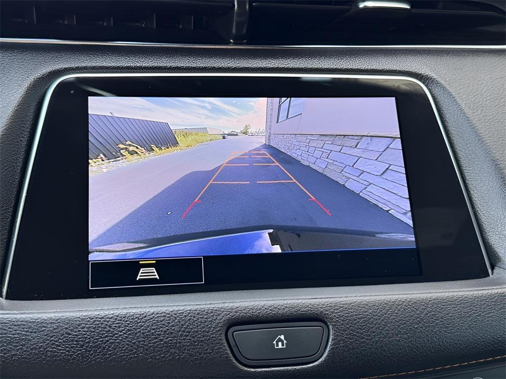 used 2023 Cadillac XT4 car, priced at $32,784