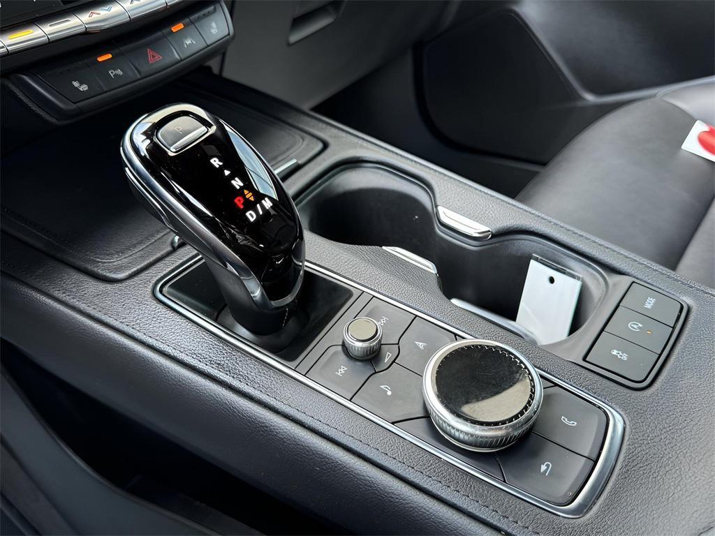 used 2023 Cadillac XT4 car, priced at $32,784